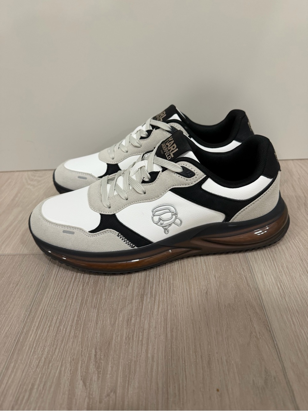 KARL LAGERFELD Paris Men's Nadir Mixed Media Sneaker Tan Size 10 NWOB